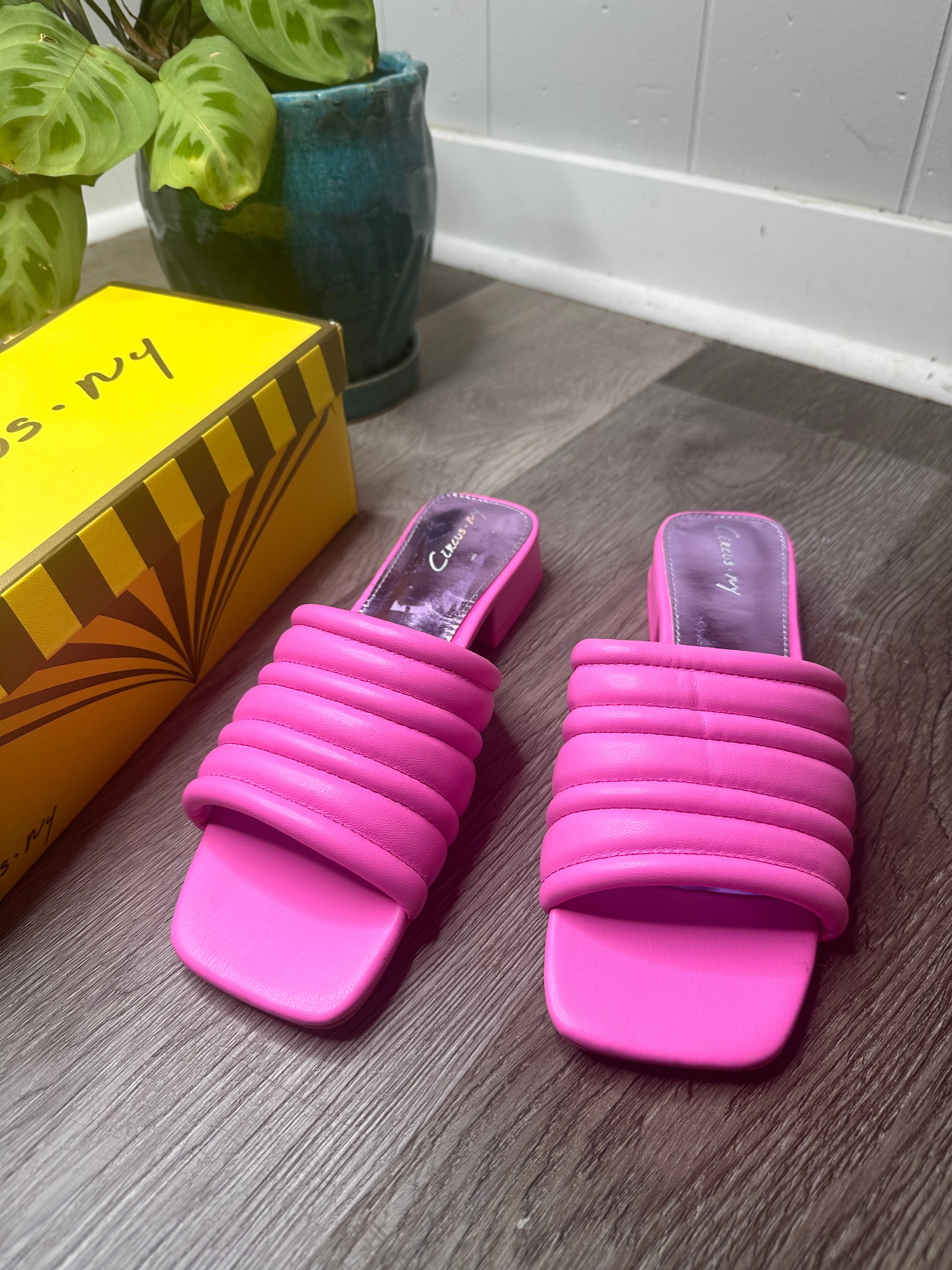 Joana Slide Sandal (Women)
Circus NY by Sam Edelman