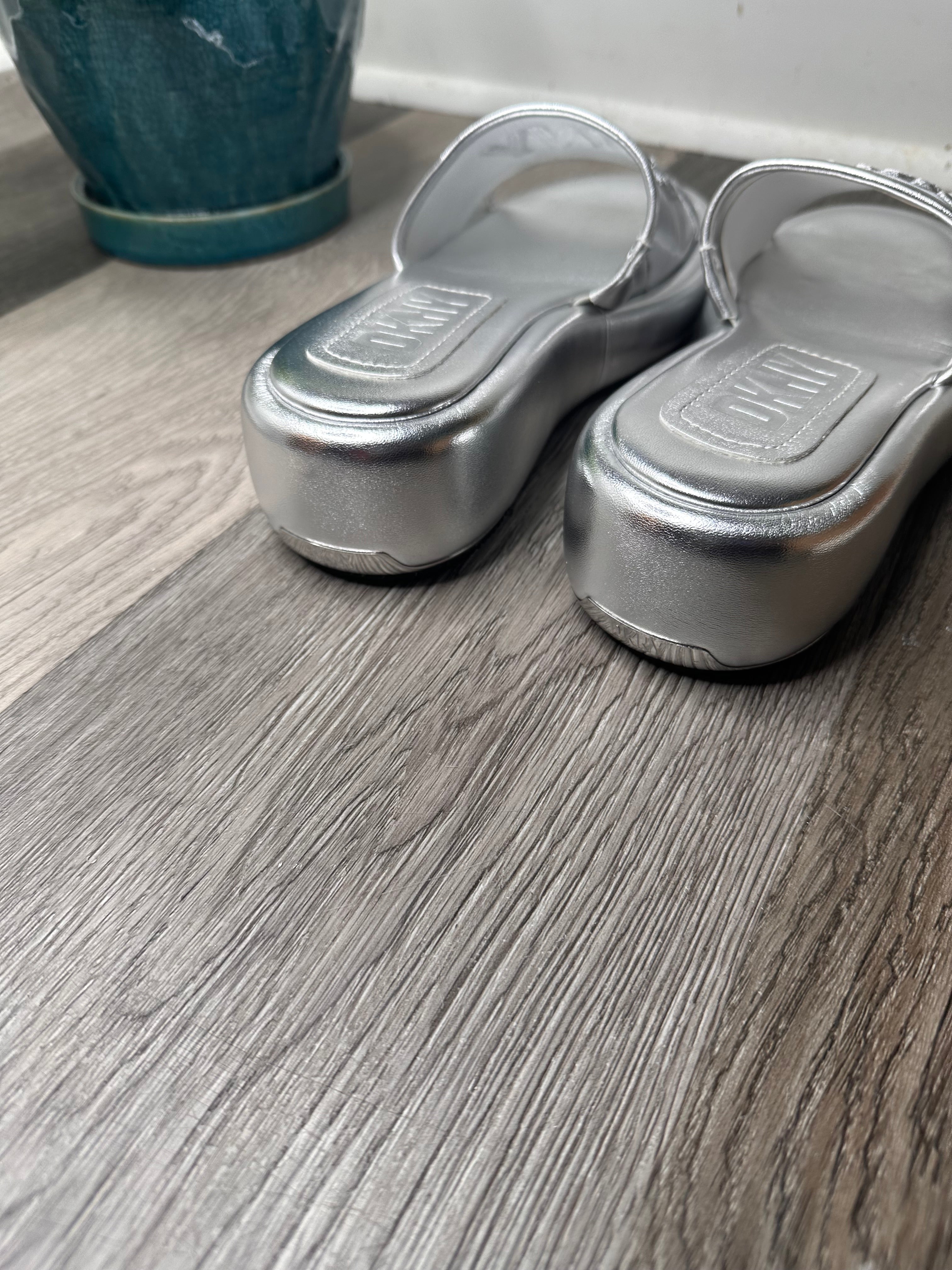 DKNY Metallic Odina Wedge Sandal 6.5