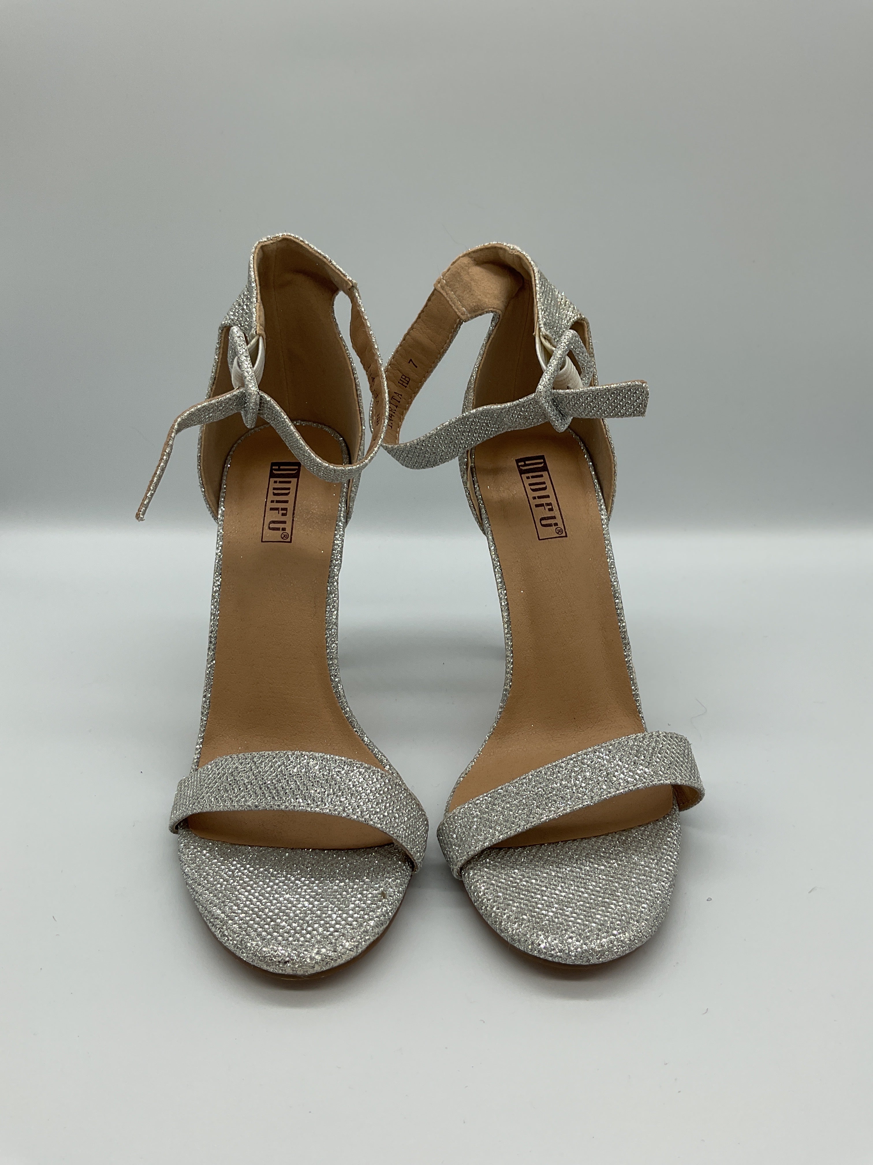 IDIFU Silver Heel Sz 7
