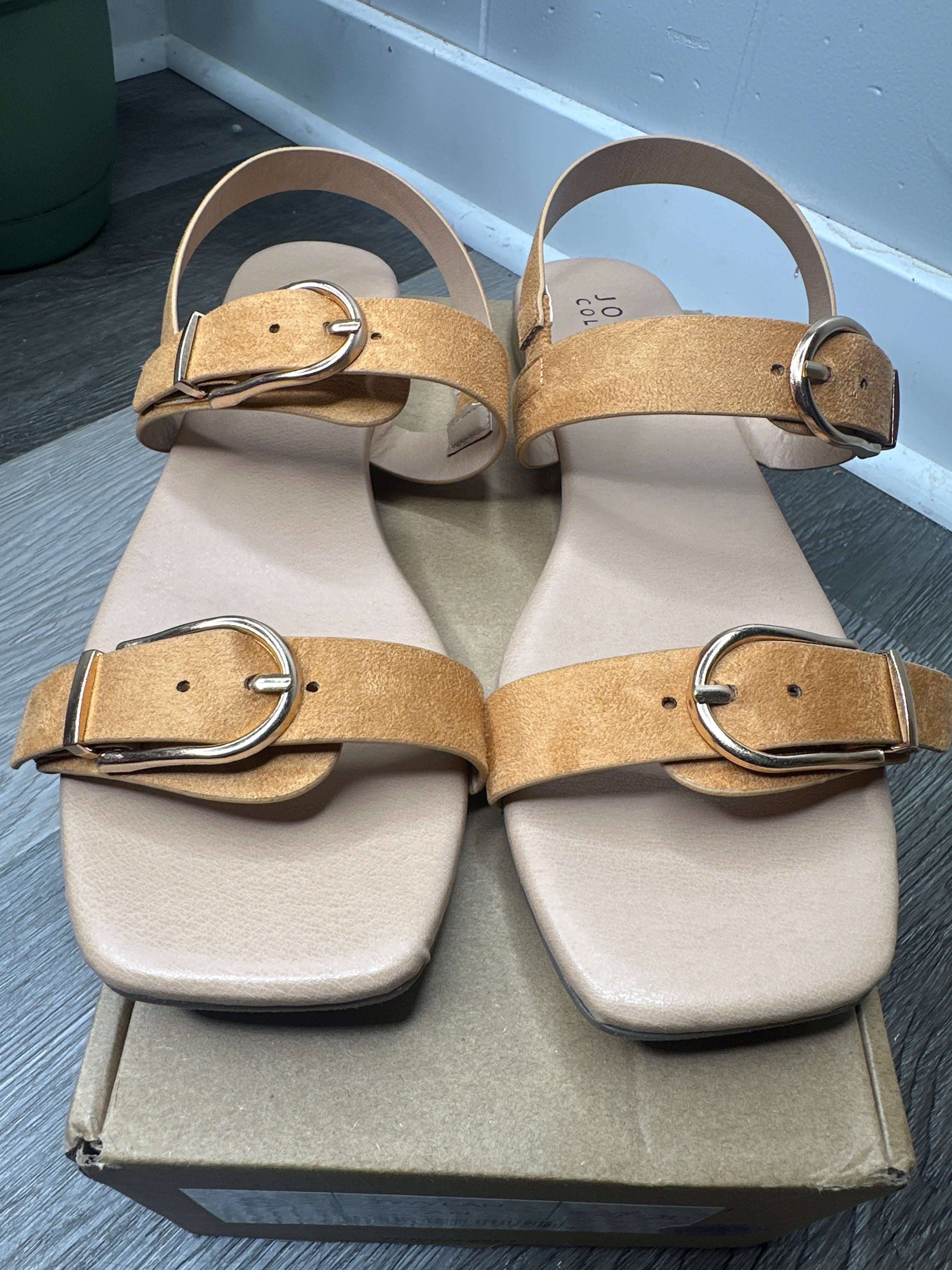 Journee Collection Twylah Sandals