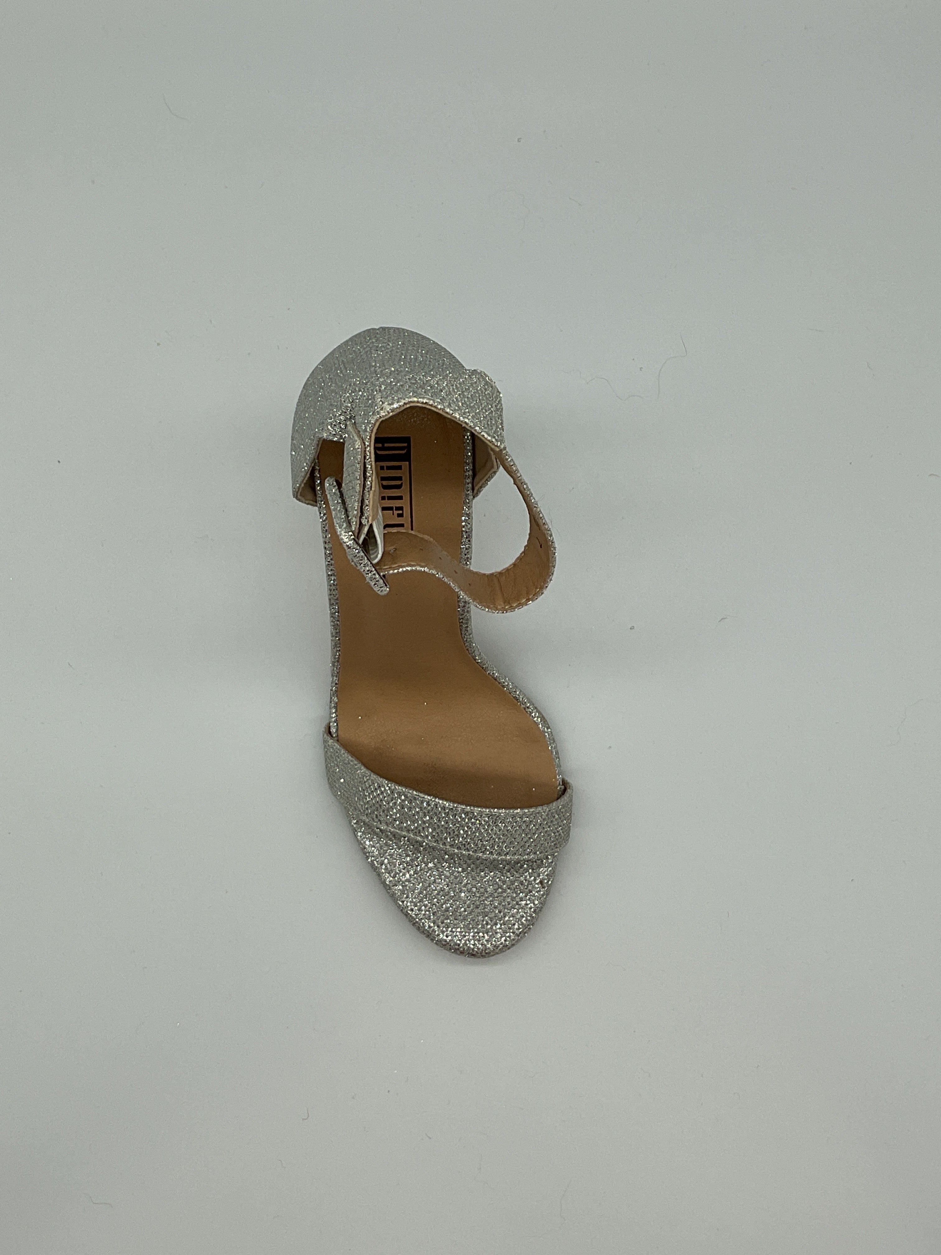 IDIFU Silver Heel Sz 7