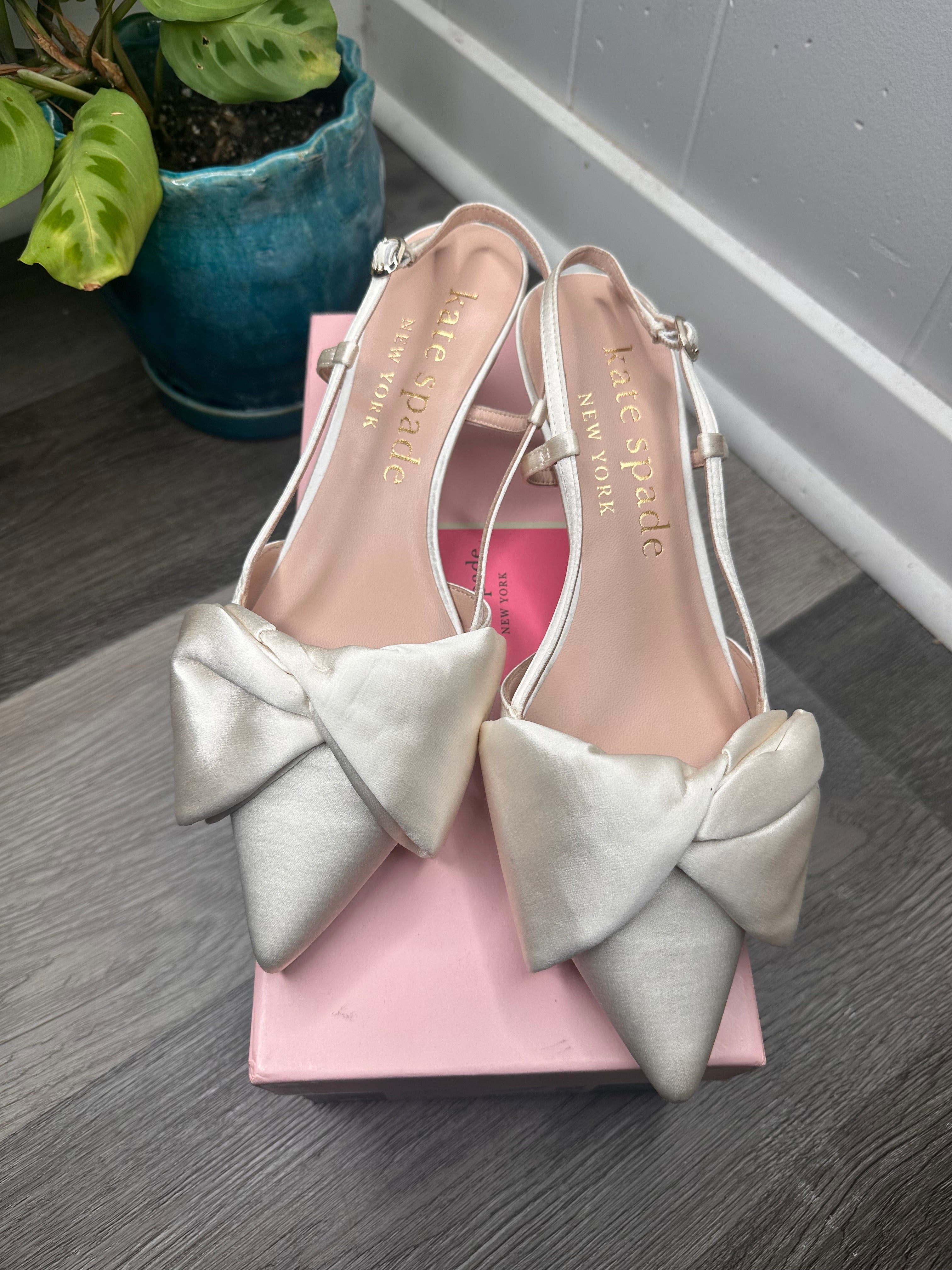 Marseille Dress Pumps 9.5