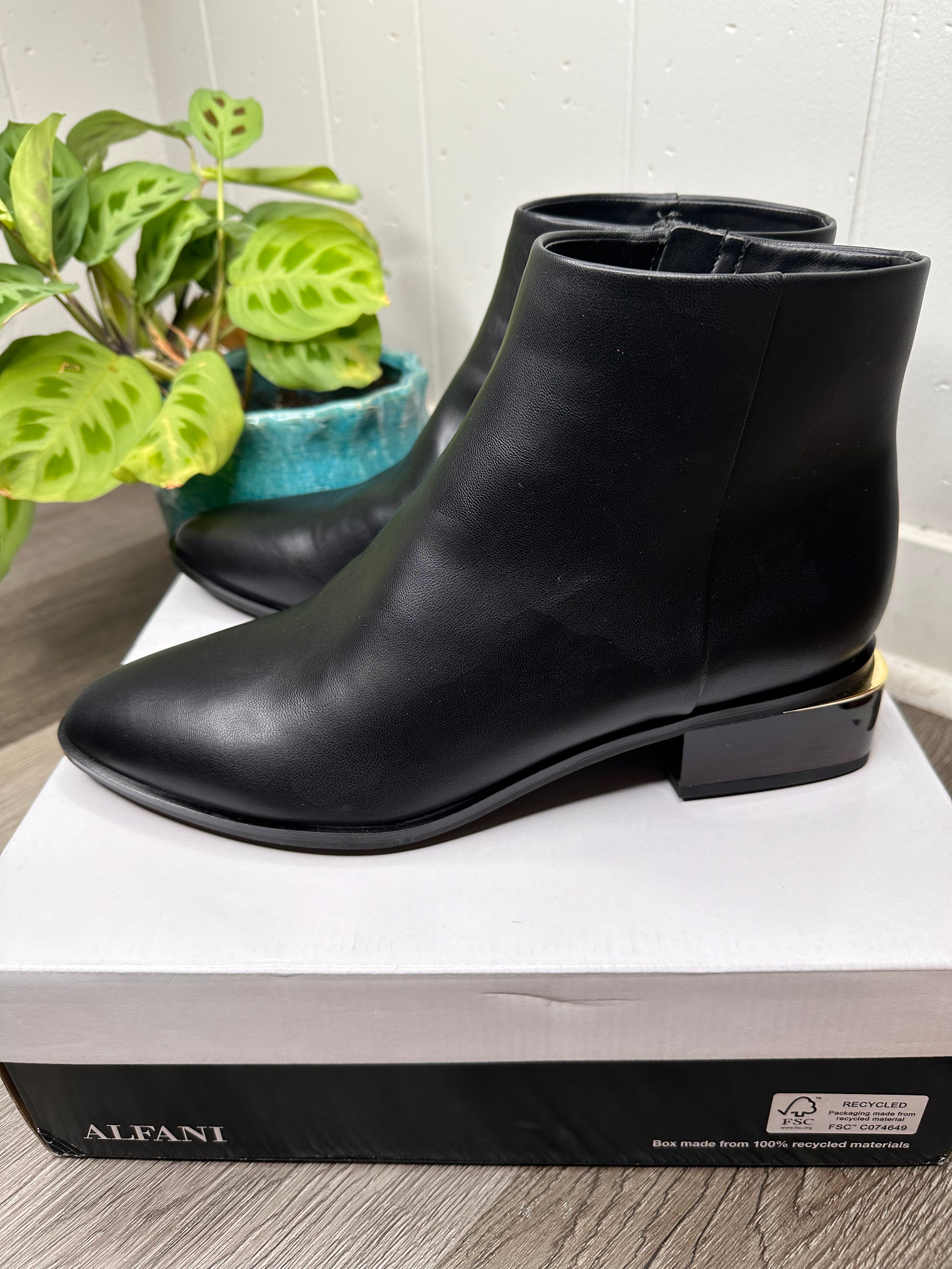 Alfani Amyy Pan Ankle Booties 10M