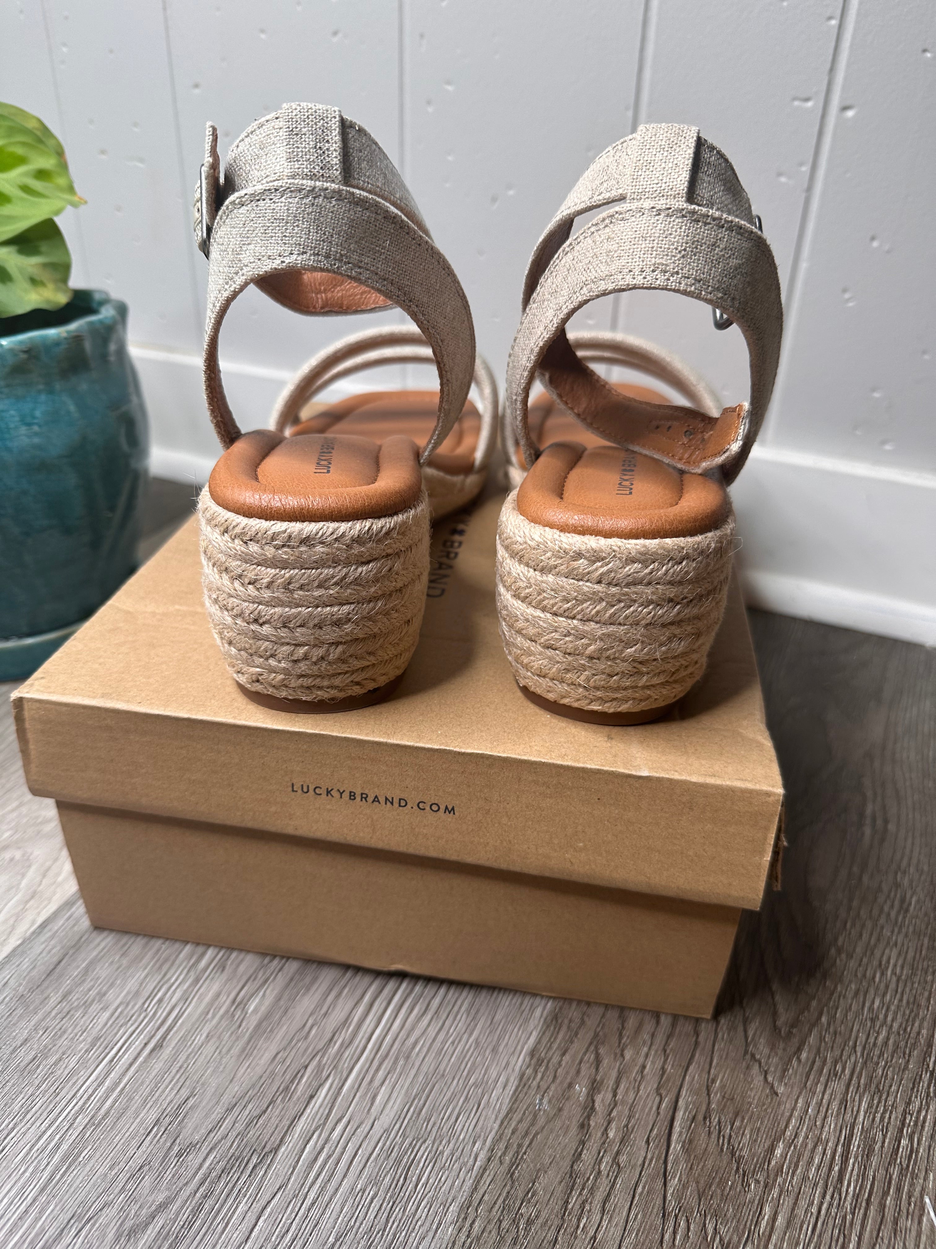 Lucky Brand Women's Nasli Espadrille Wedge Sandal 10 M