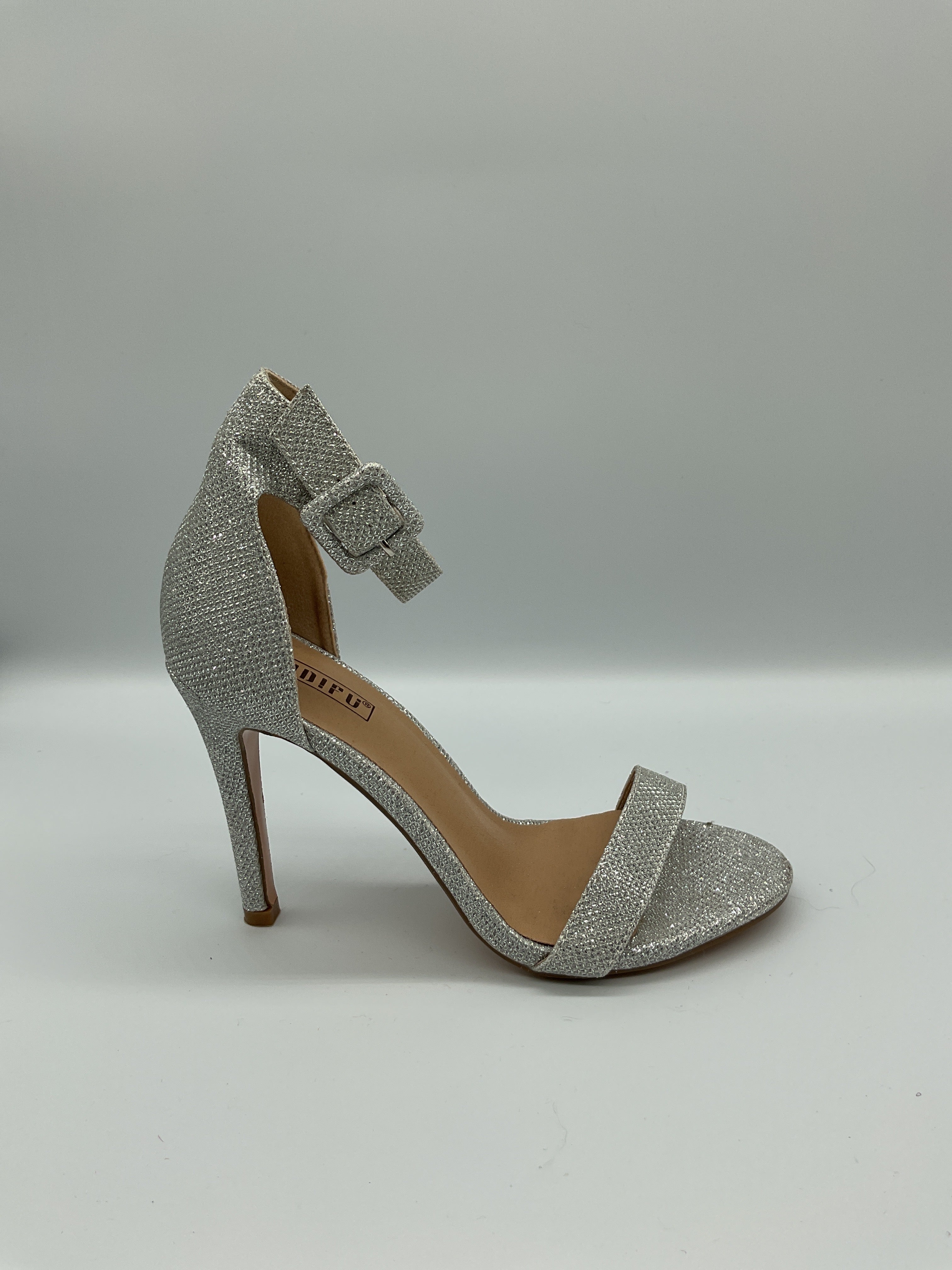 IDIFU Silver Heel Sz 7
