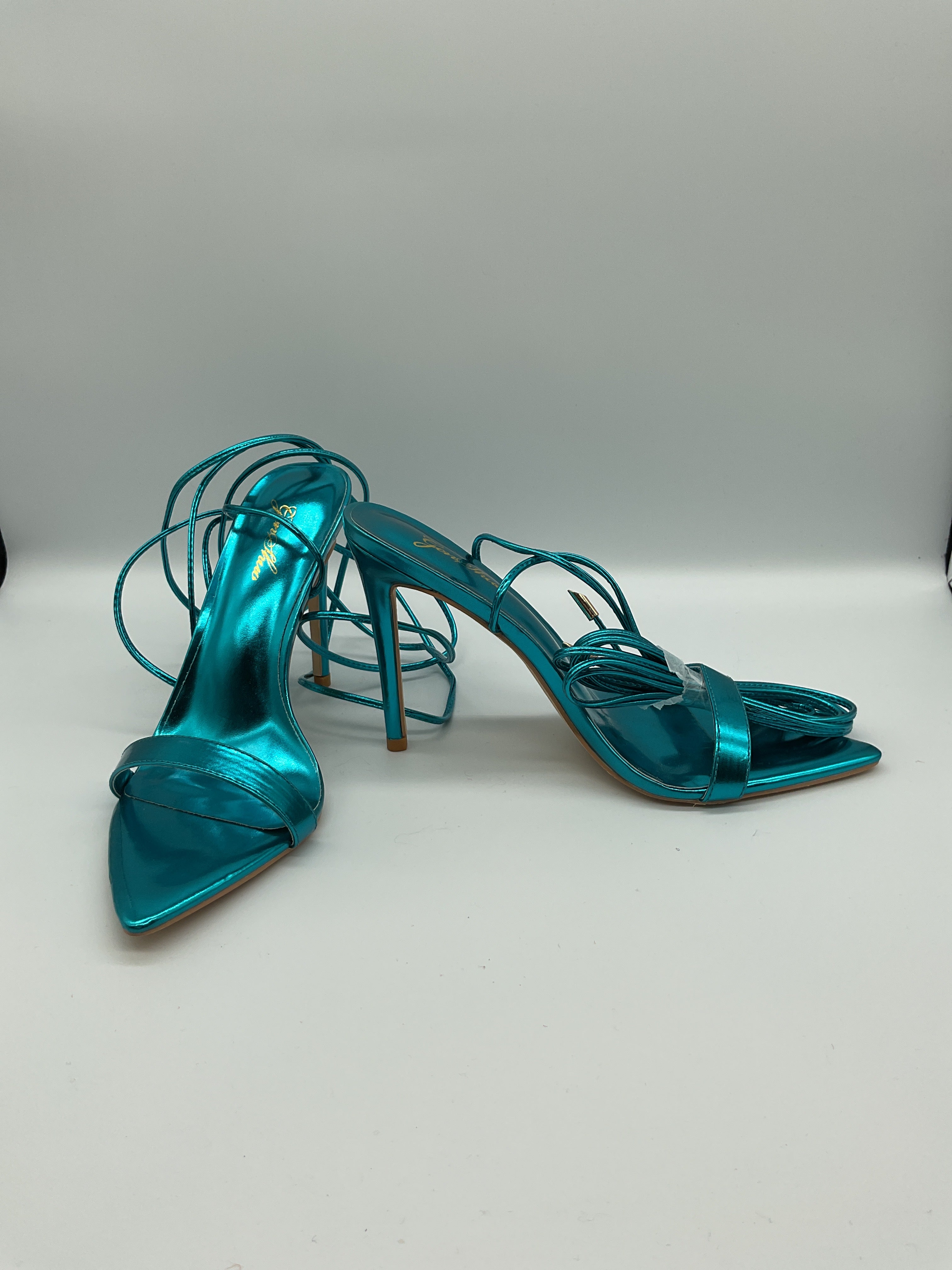 GenShuo Turquoise Heels Sz 7