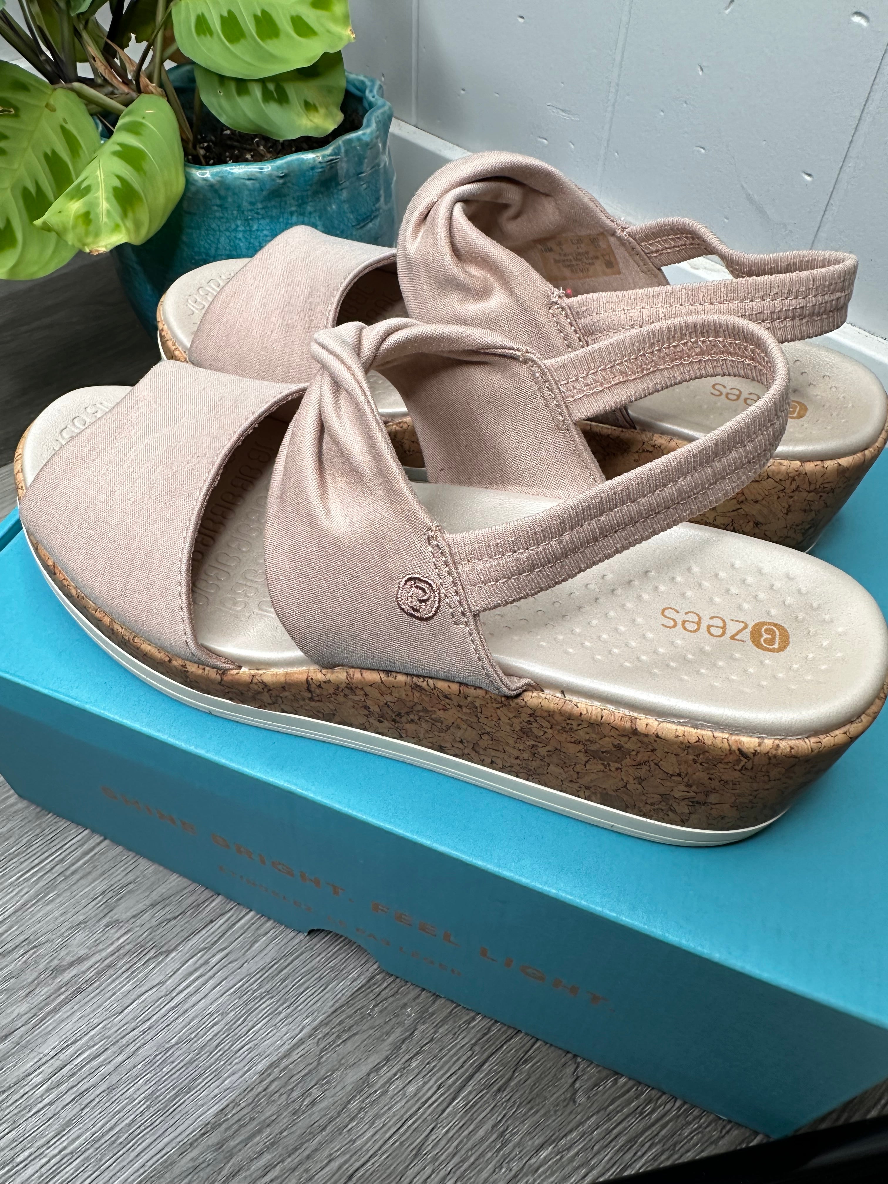 Bzees Remix Wedge Sandal 10M