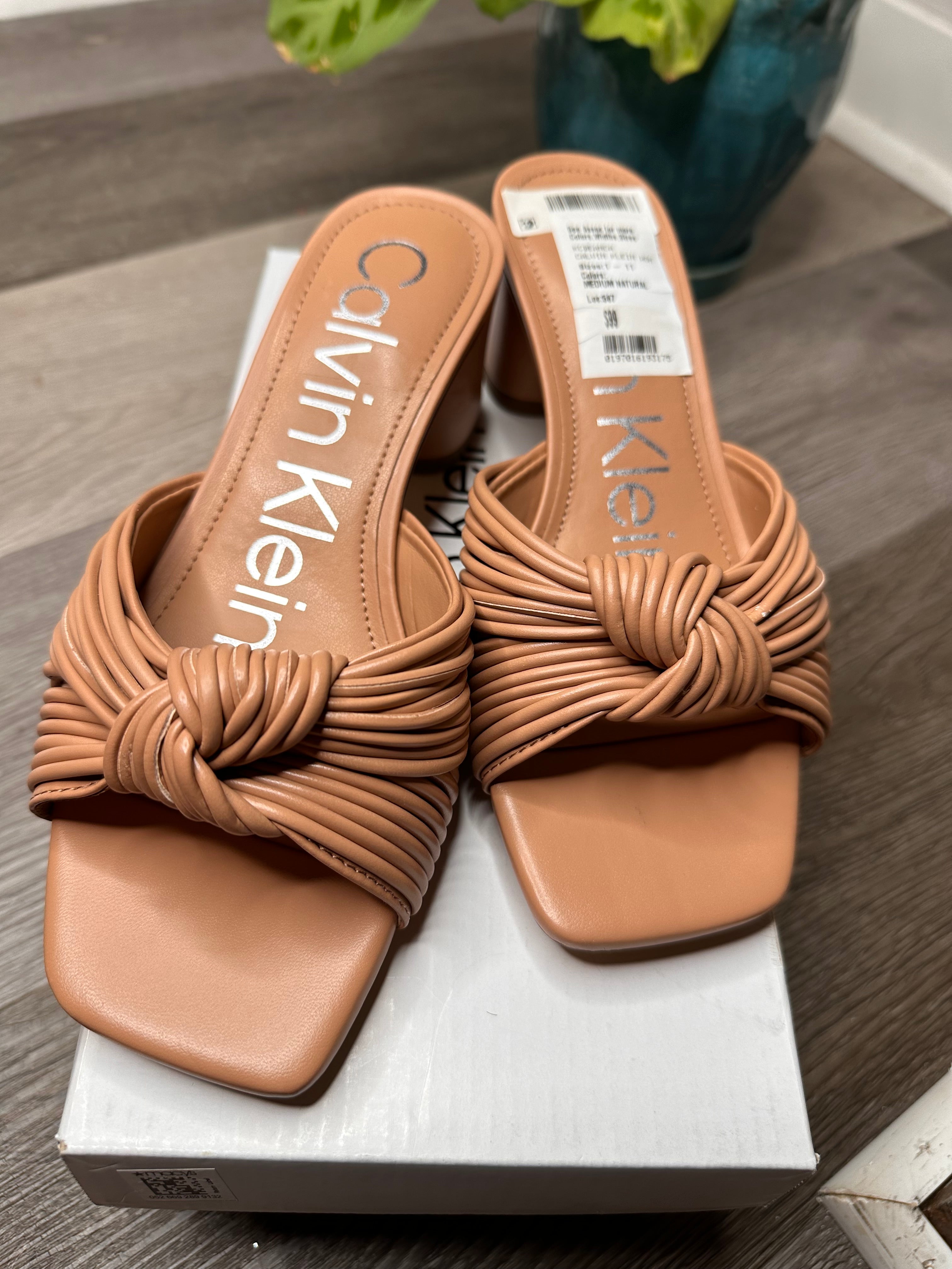Calvin Klein Womens Beanca Faux Leather Slip-On Strappy Sandals 6M