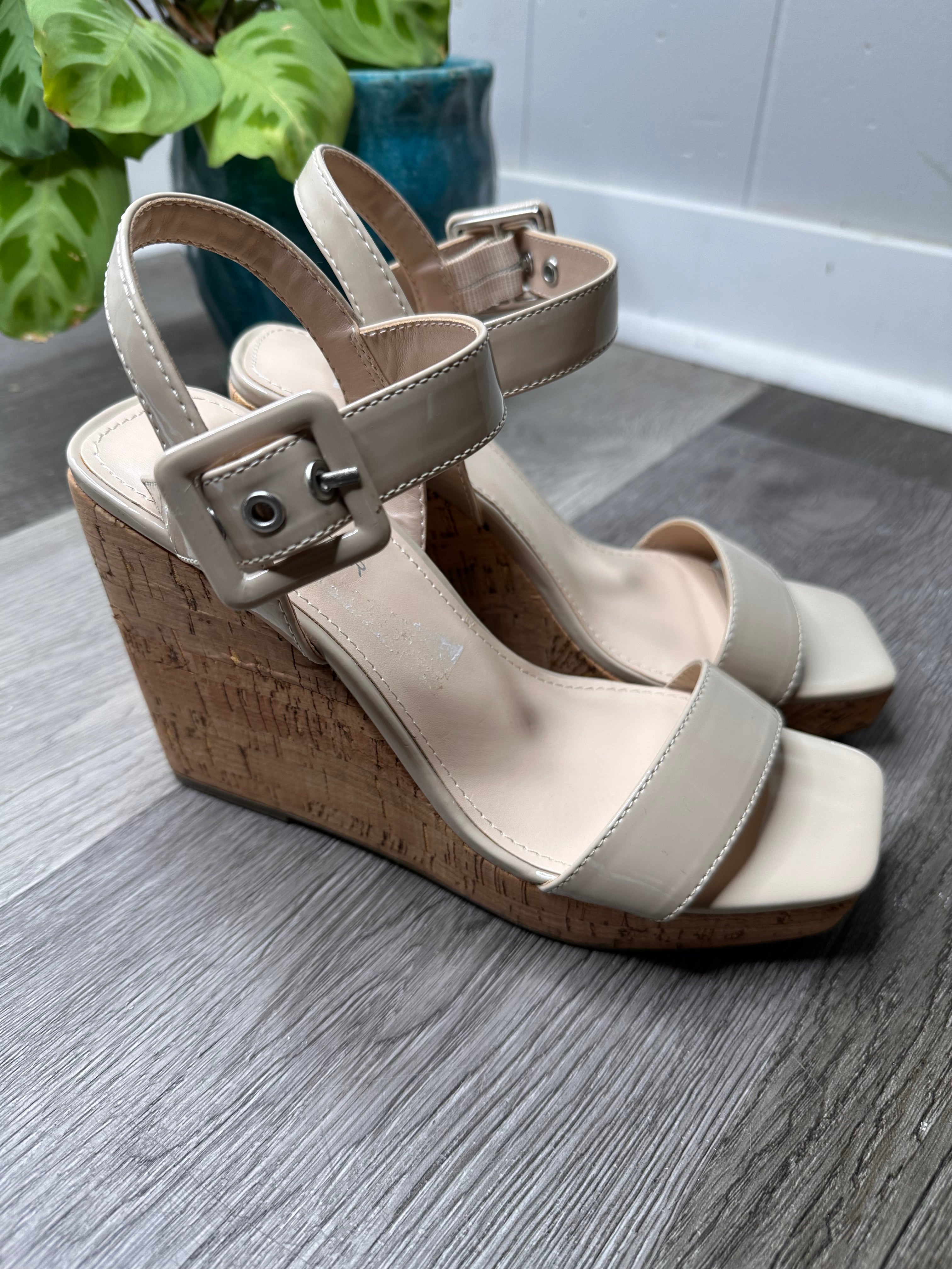 Marc Fisher Women's Lukey Wedge Sandal