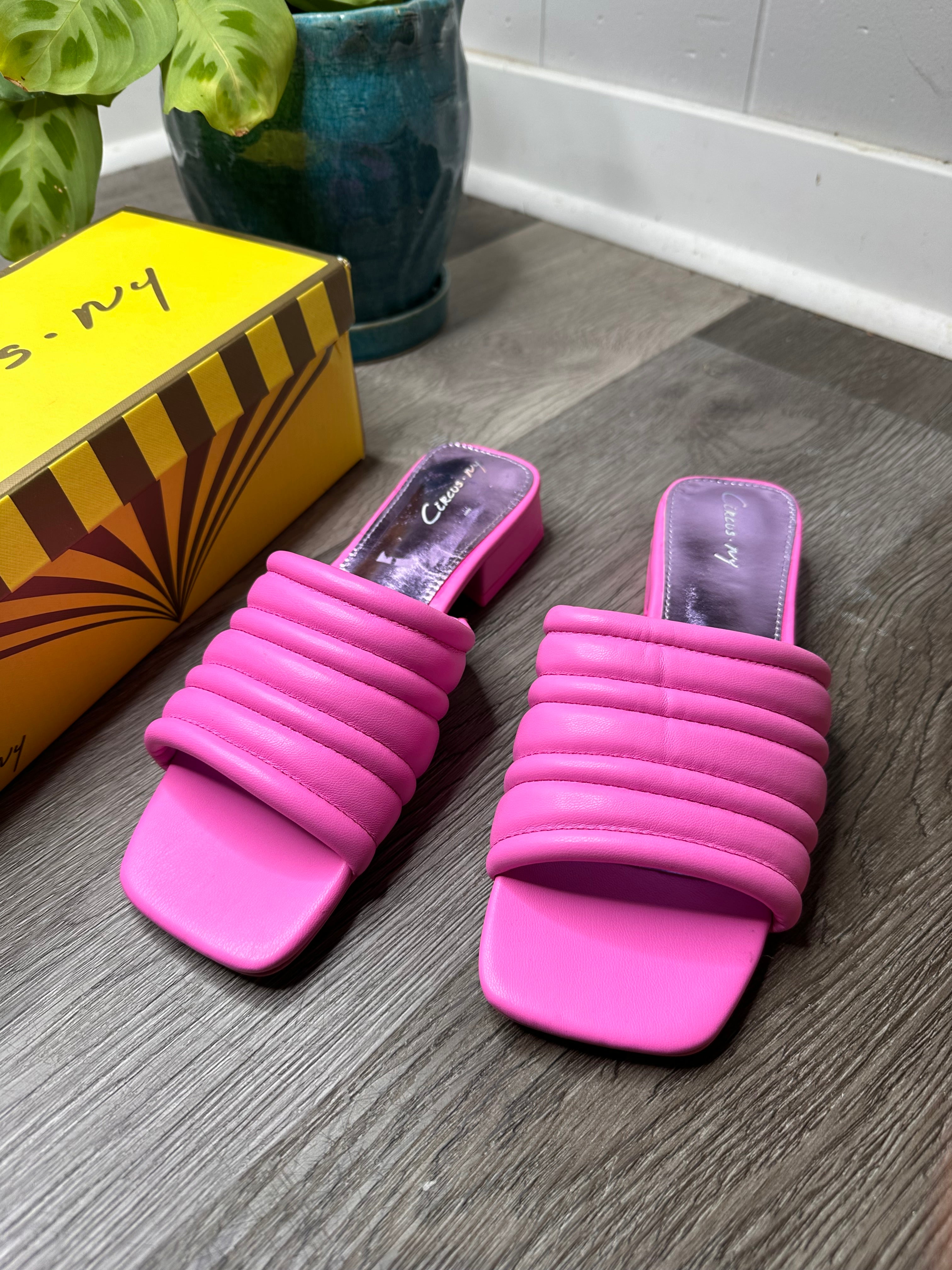 Joana Slide Sandal (Women)
Circus NY by Sam Edelman