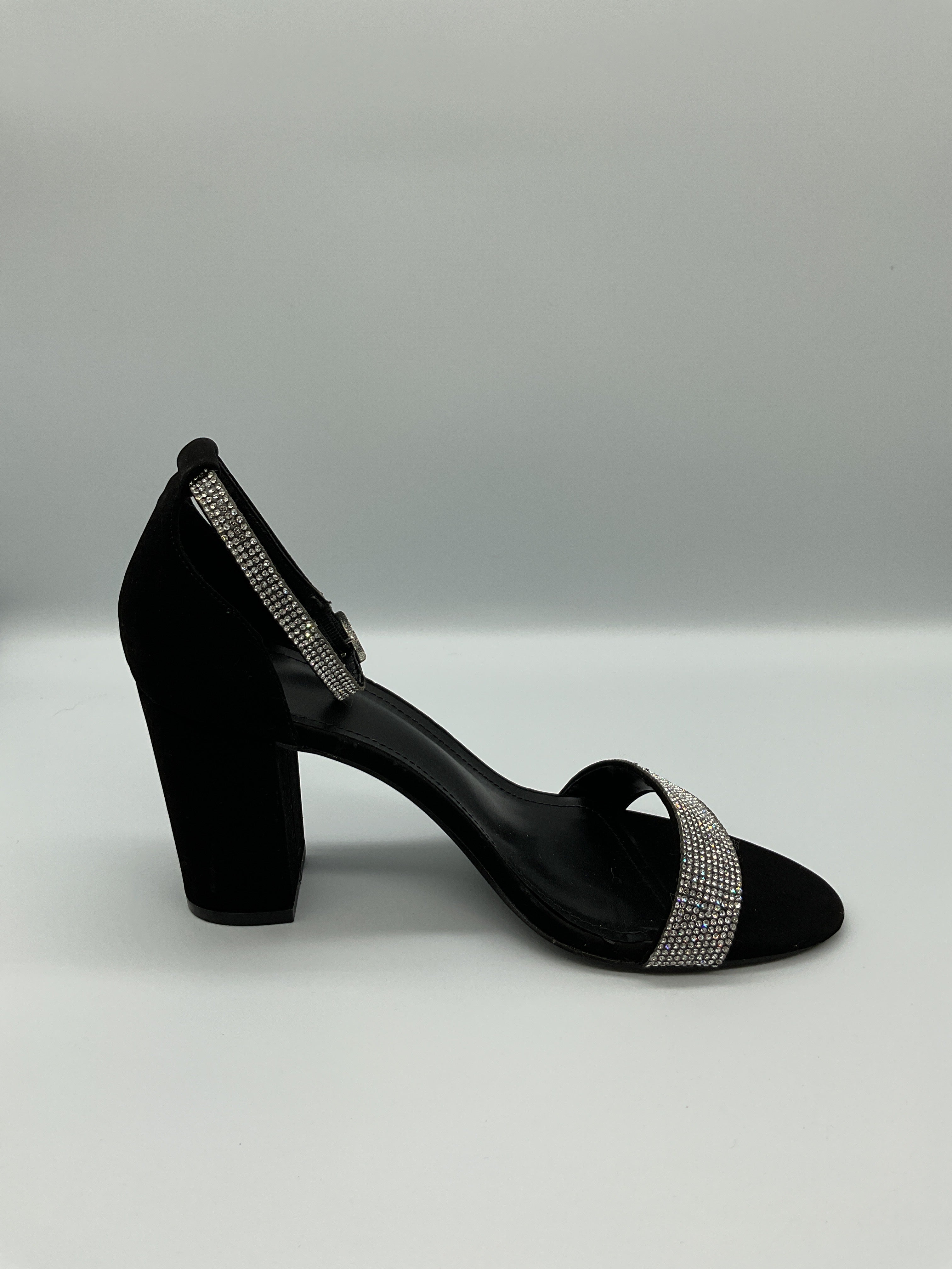 Black Heel Sz 9.5