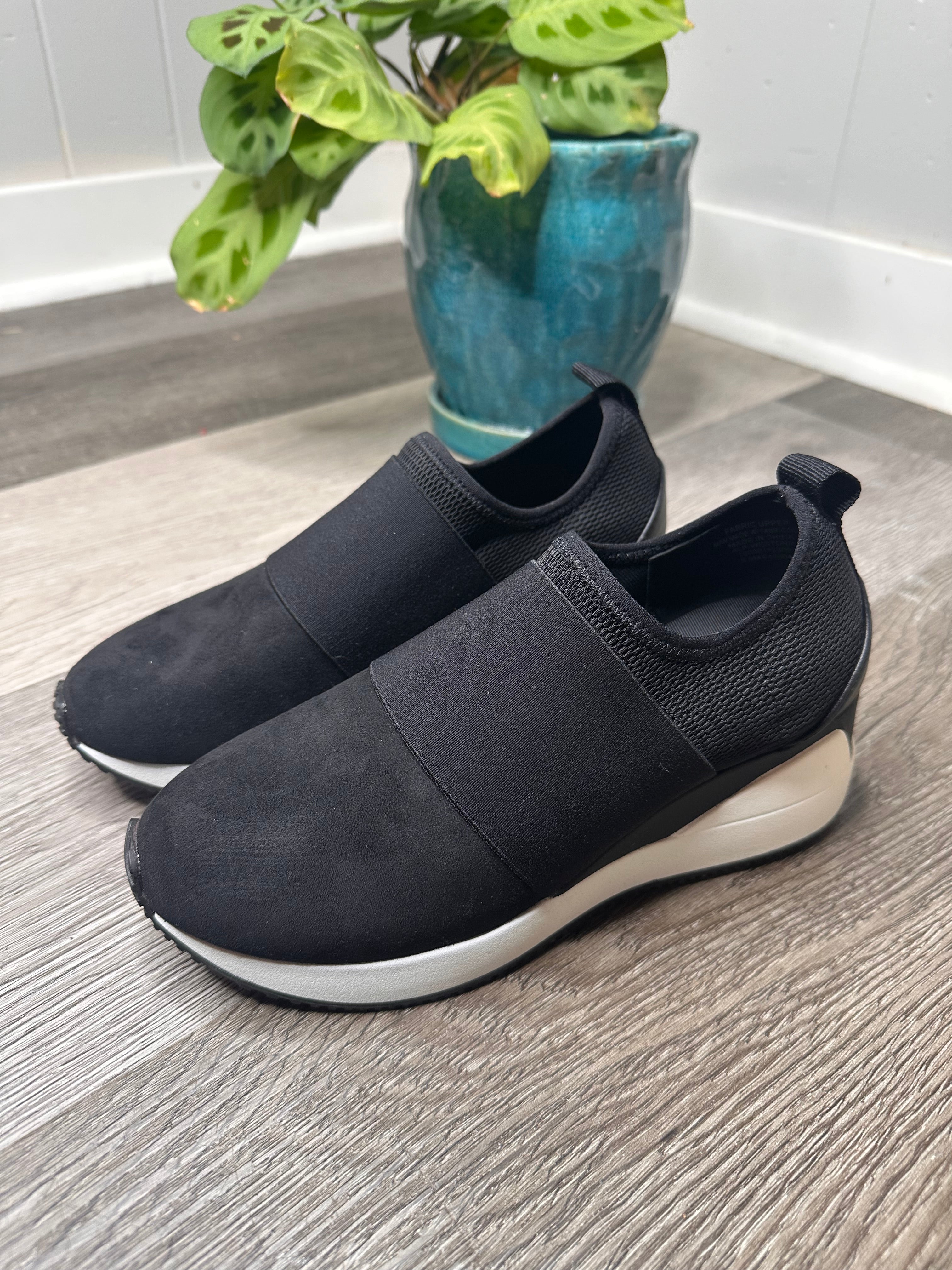 ALFANI Womens Black Mixed Media 1-1/2" Platform Cushioned Comfort Westonn Round Toe Wedge Slip On Athletic Sneakers