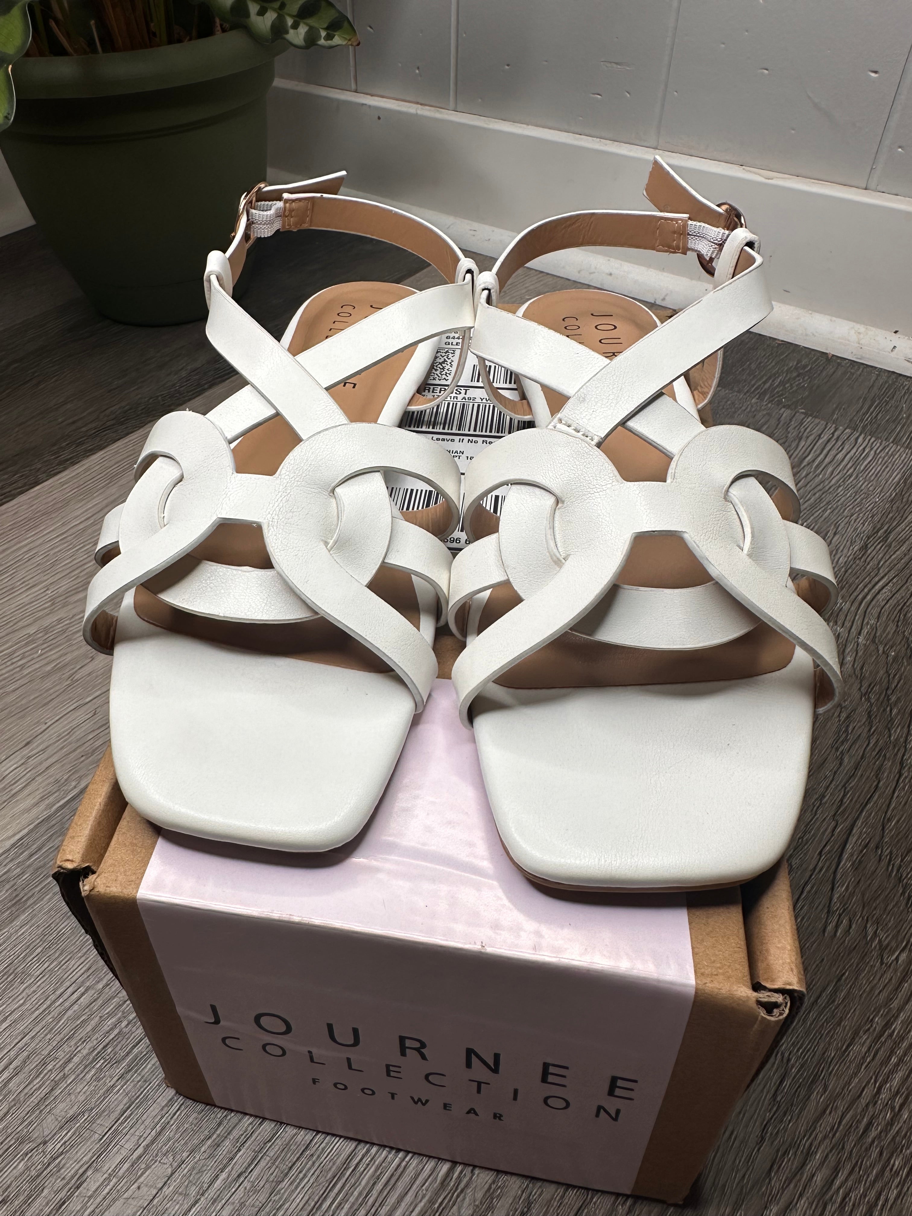Journee Collection Alorra Cushioned Footbed Open Toe Flatform Sandals 8