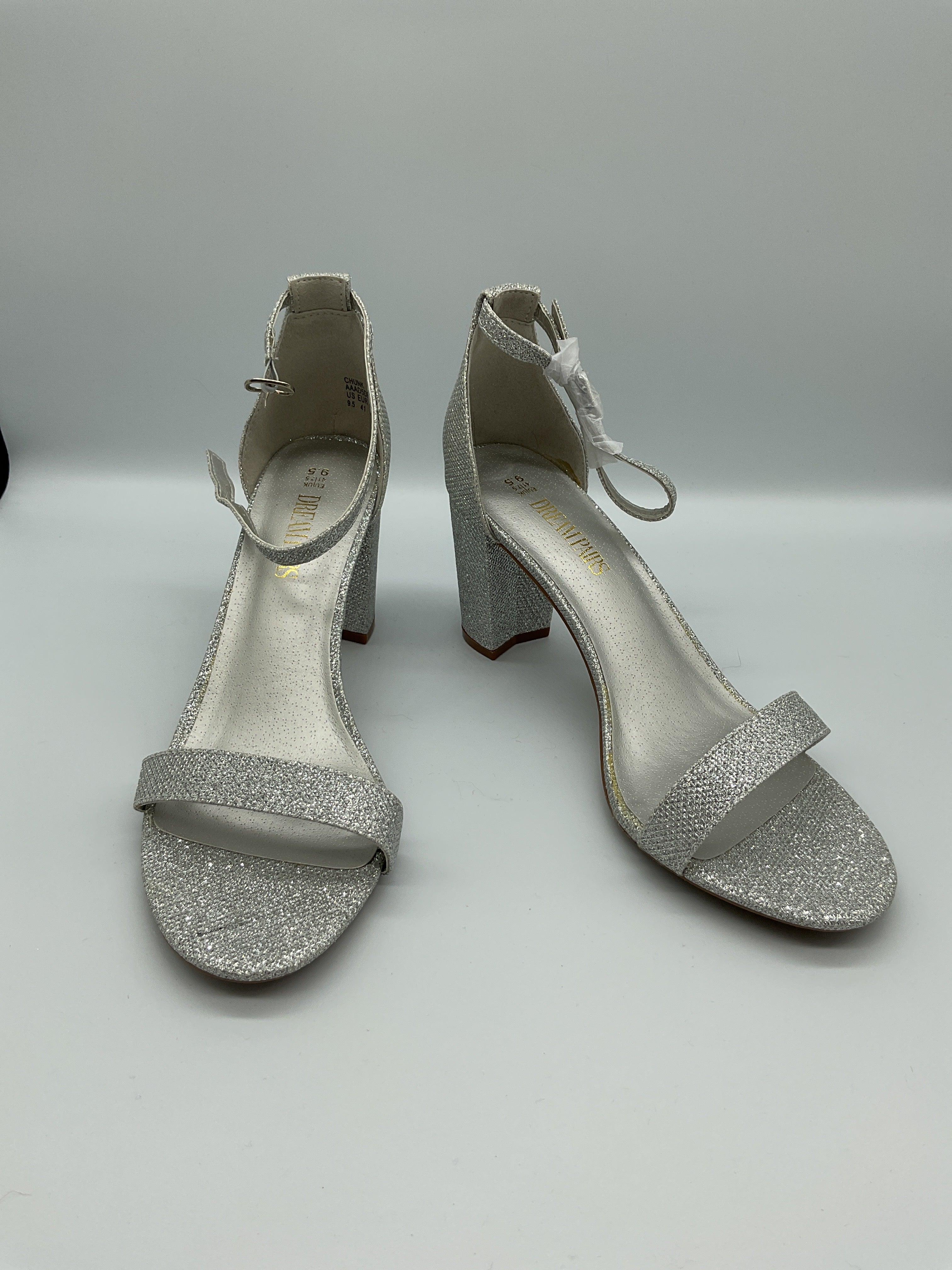 Dreams Pairs Heel Sz 9.5