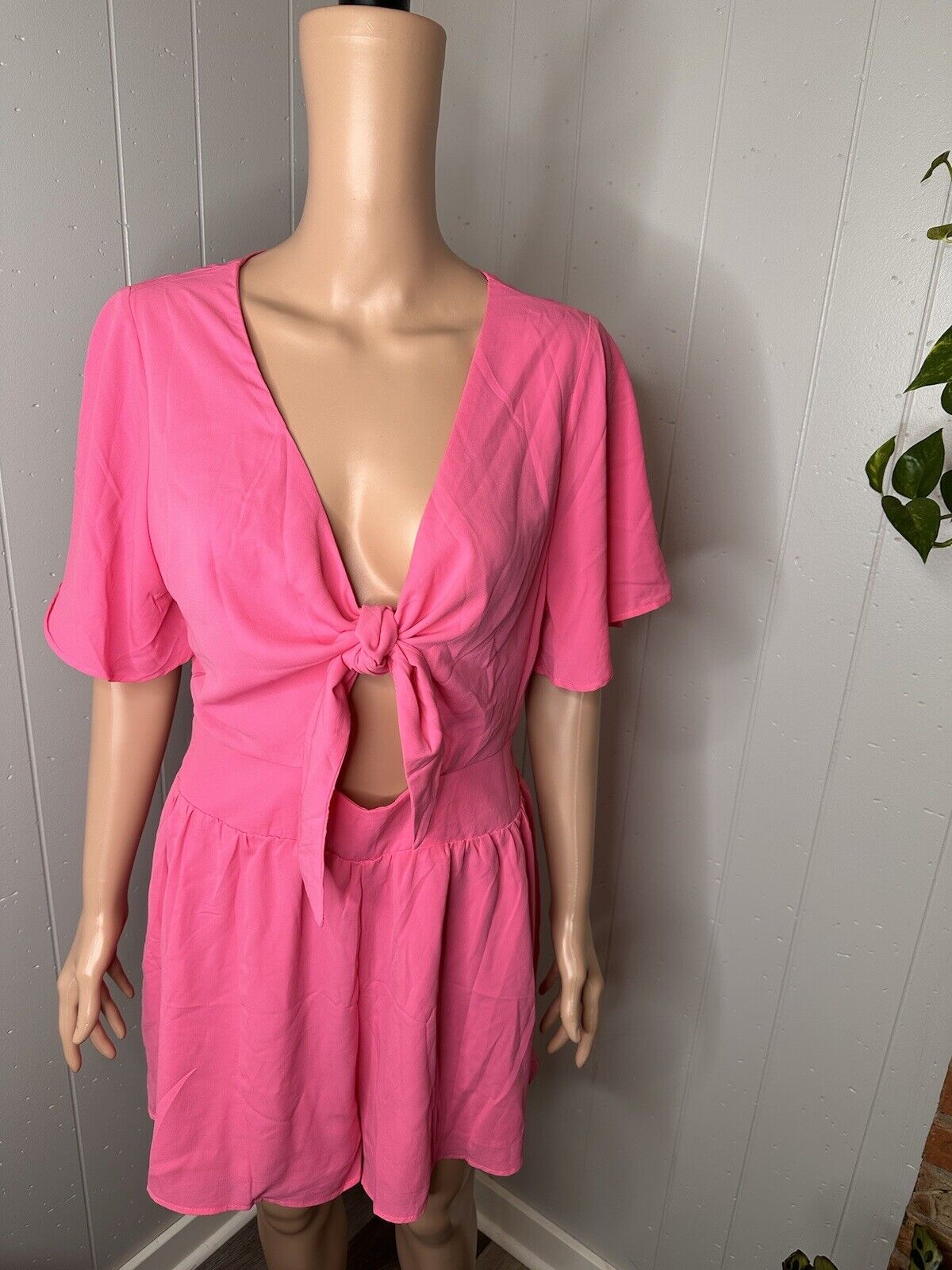Loose Tie Front Romper L