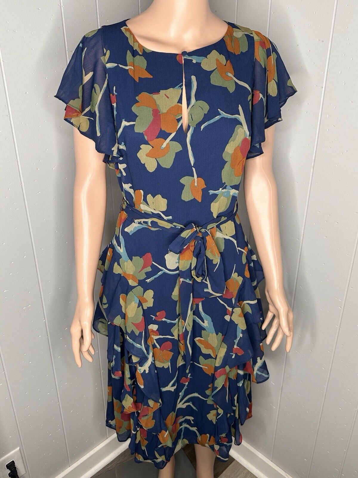 NWT LAUREN Ralph Lauren  Floral Ruffle-Trim Georgette Dress Size 2