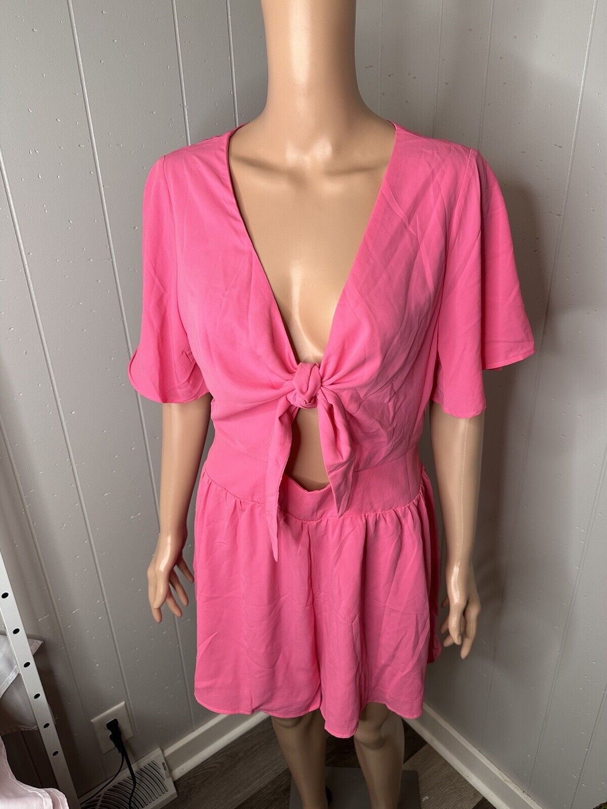 Loose Tie Front Romper L