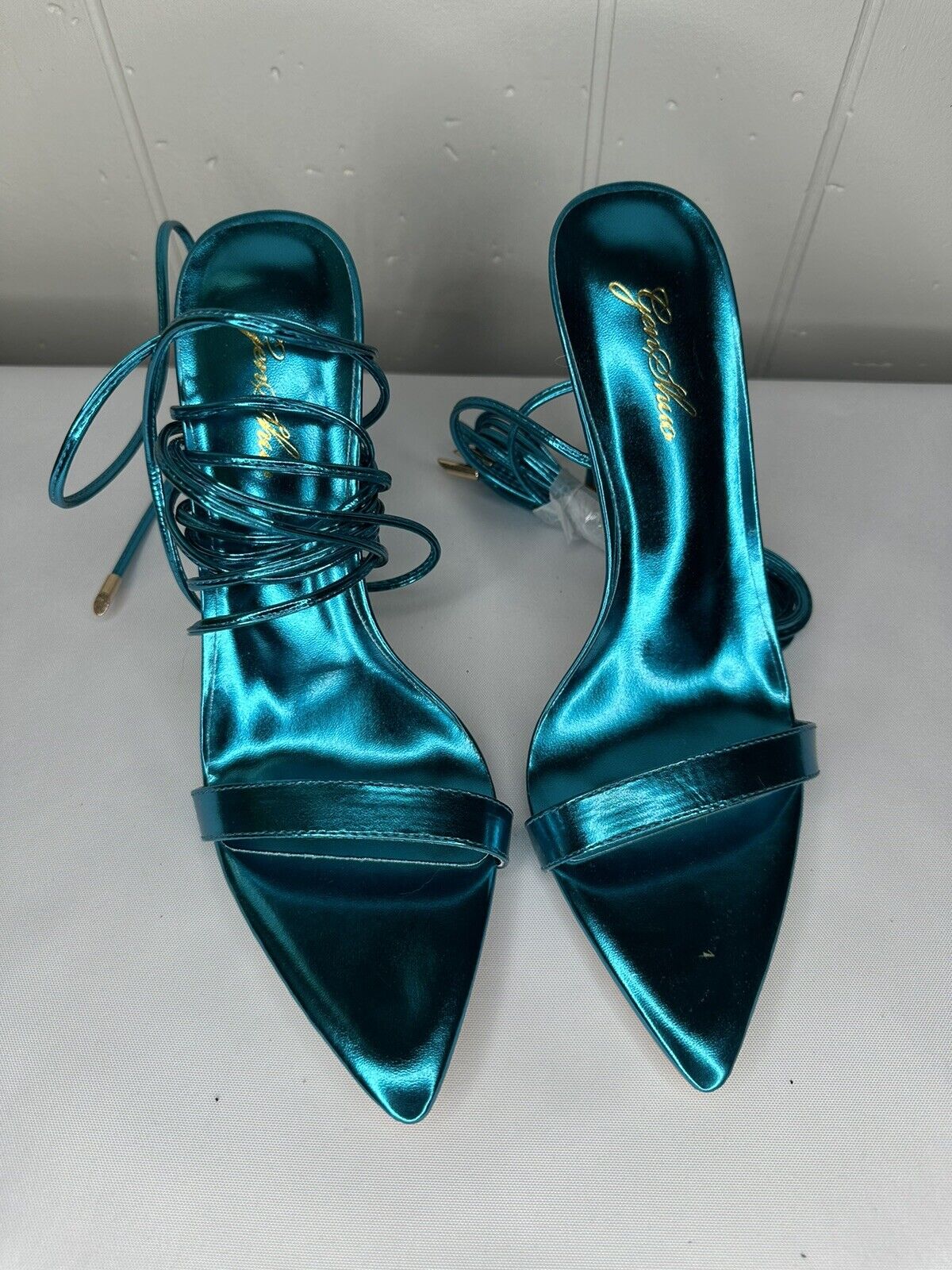 Genshou Stiletto Metallic Heels - Sz 7